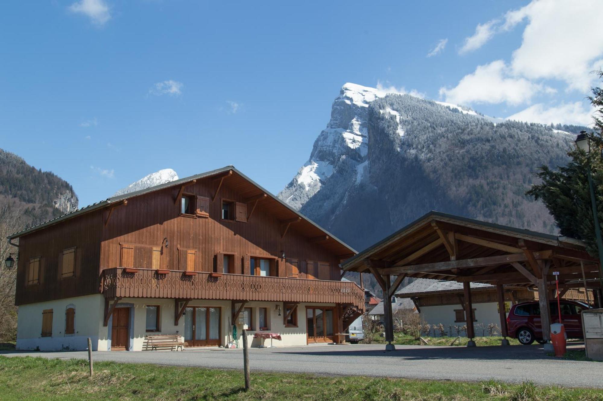 Particulier Loue 2 Appartements Communicants Dans Chalet A Samoens Jusqu A 16 Couchages Екстер'єр фото